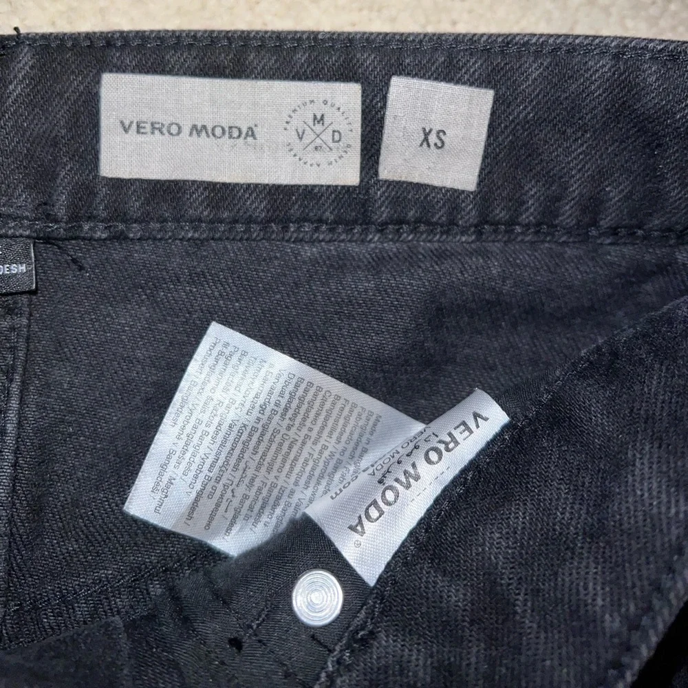 Vero Moda Denim Skirt in Black